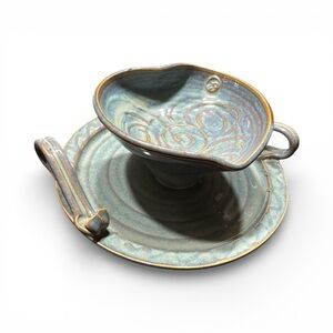 This is a Castle Arch Pottery Irish Heritage Party Plate Handmade in Ireland